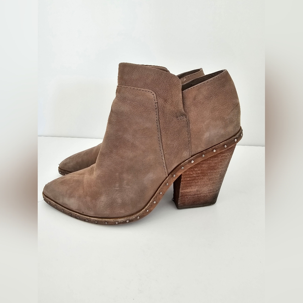 Mercer Edit Suede Studded Ankle Booties – Tan / Taupe – Size 8